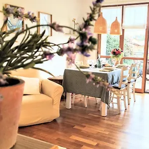 Ferienhaus La Terrazza Di Dora, Menaggio